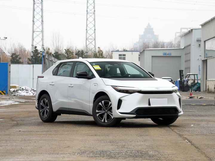 Voiture électrique Toyota BZ4X 615 km Pro Edition