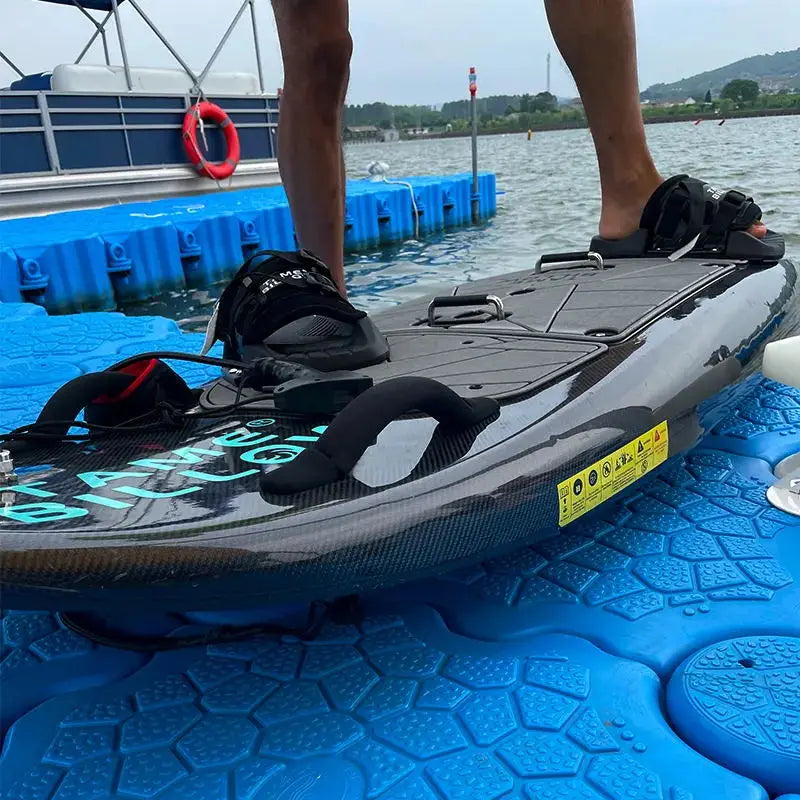 Planche de surf électrique carbone ultra-rapide 55 km/h