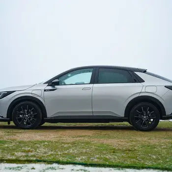 Voiture électrique Honda e:NP2 Avancée