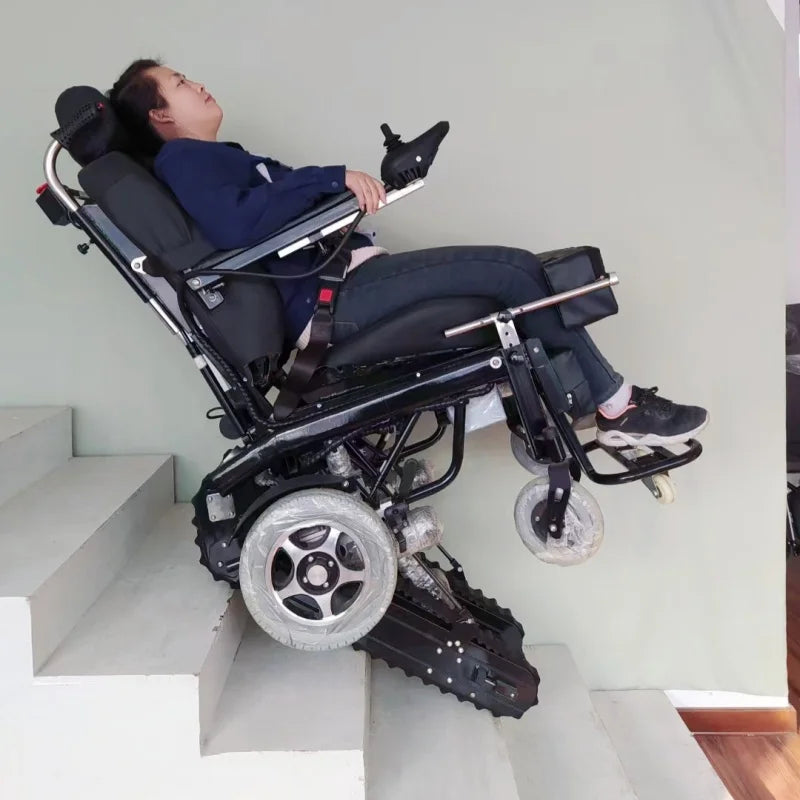 Fauteuil roulant électrique debout ENOO CS‑QT – Montée d'escaliers, joystick, usage médical
