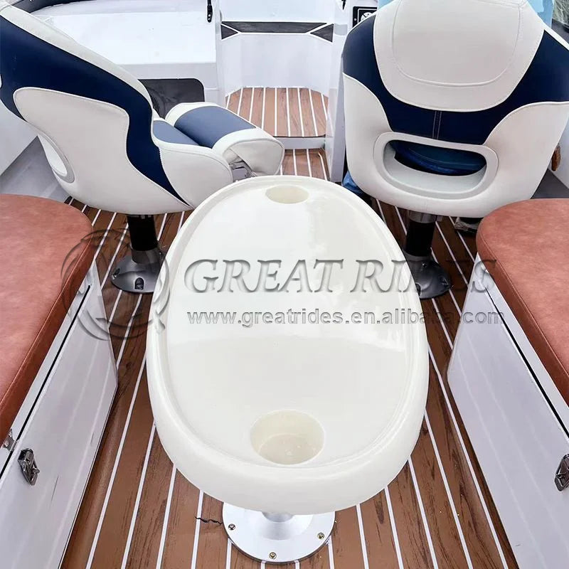 Bateau de loisir électrique 5,8 m silencieux, idéal pêche et famille