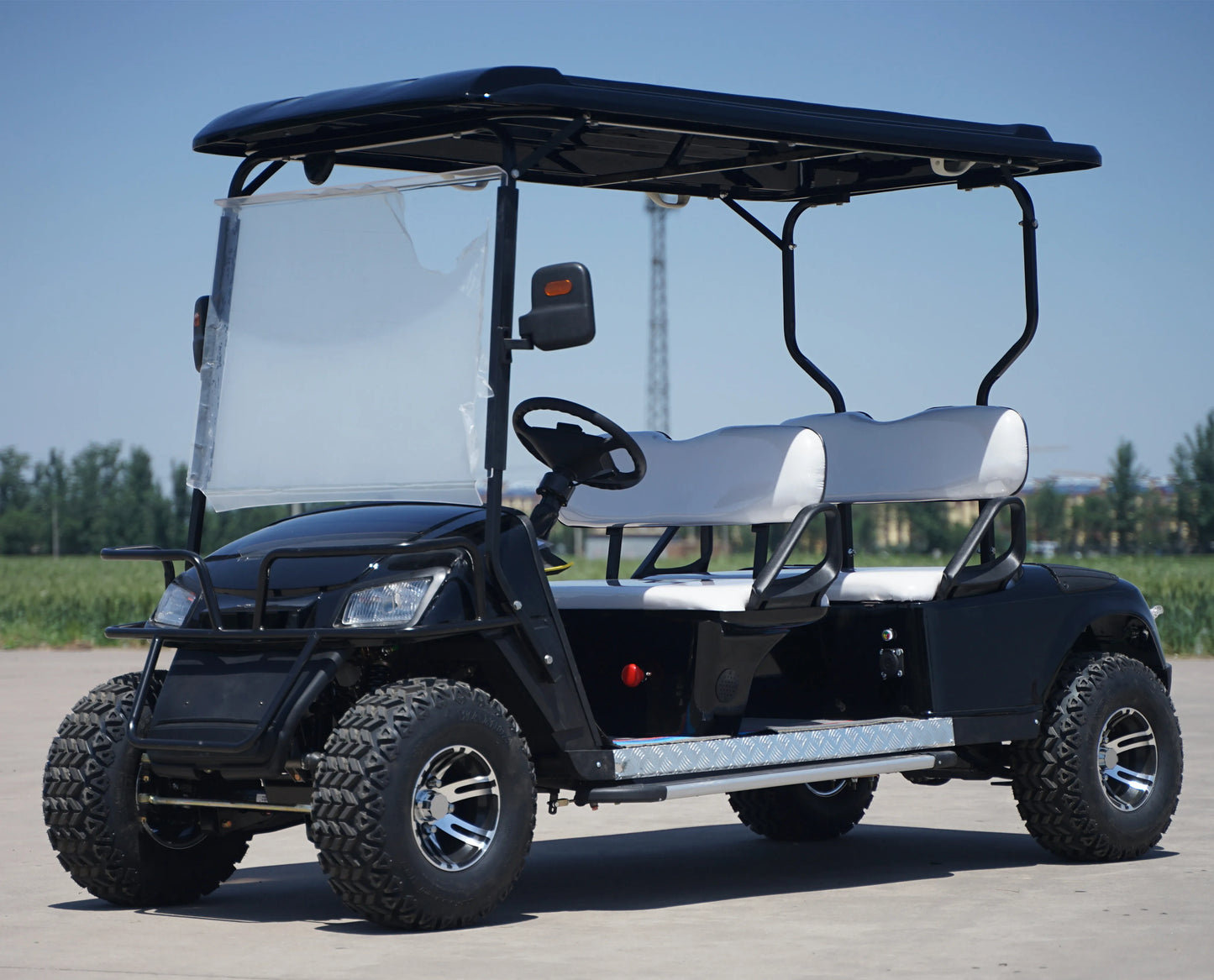 Chariot de golf électrique 60V 4 roues 4 places personnalisable