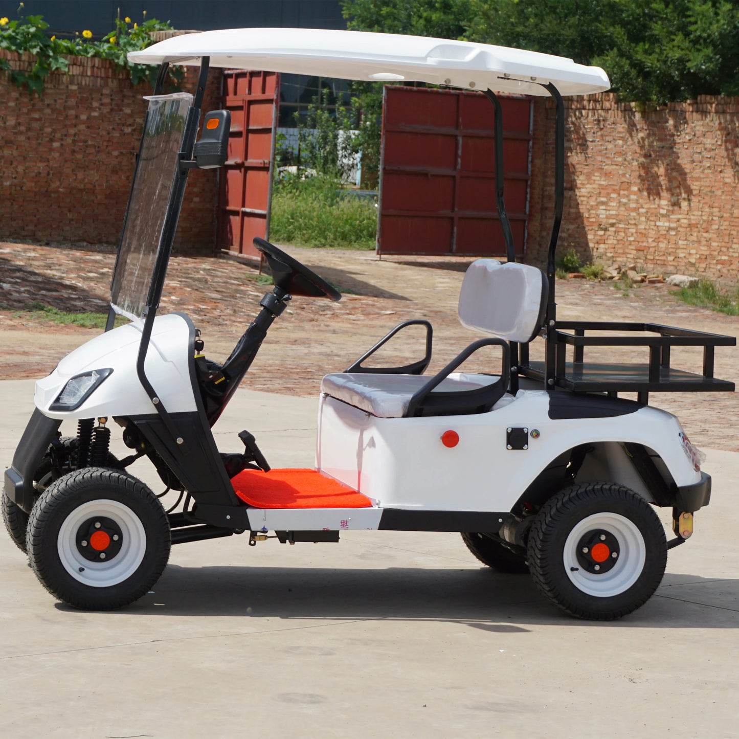 Chariot de golf électrique 60V 4 roues 4 places personnalisable
