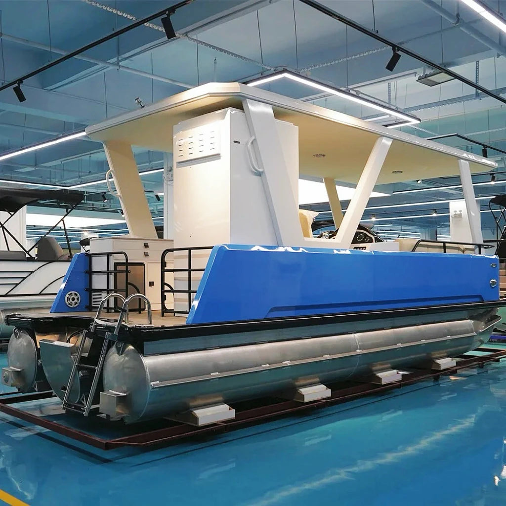 Bateau ponton électrique zéro émission 22 pieds – Luxe écologique