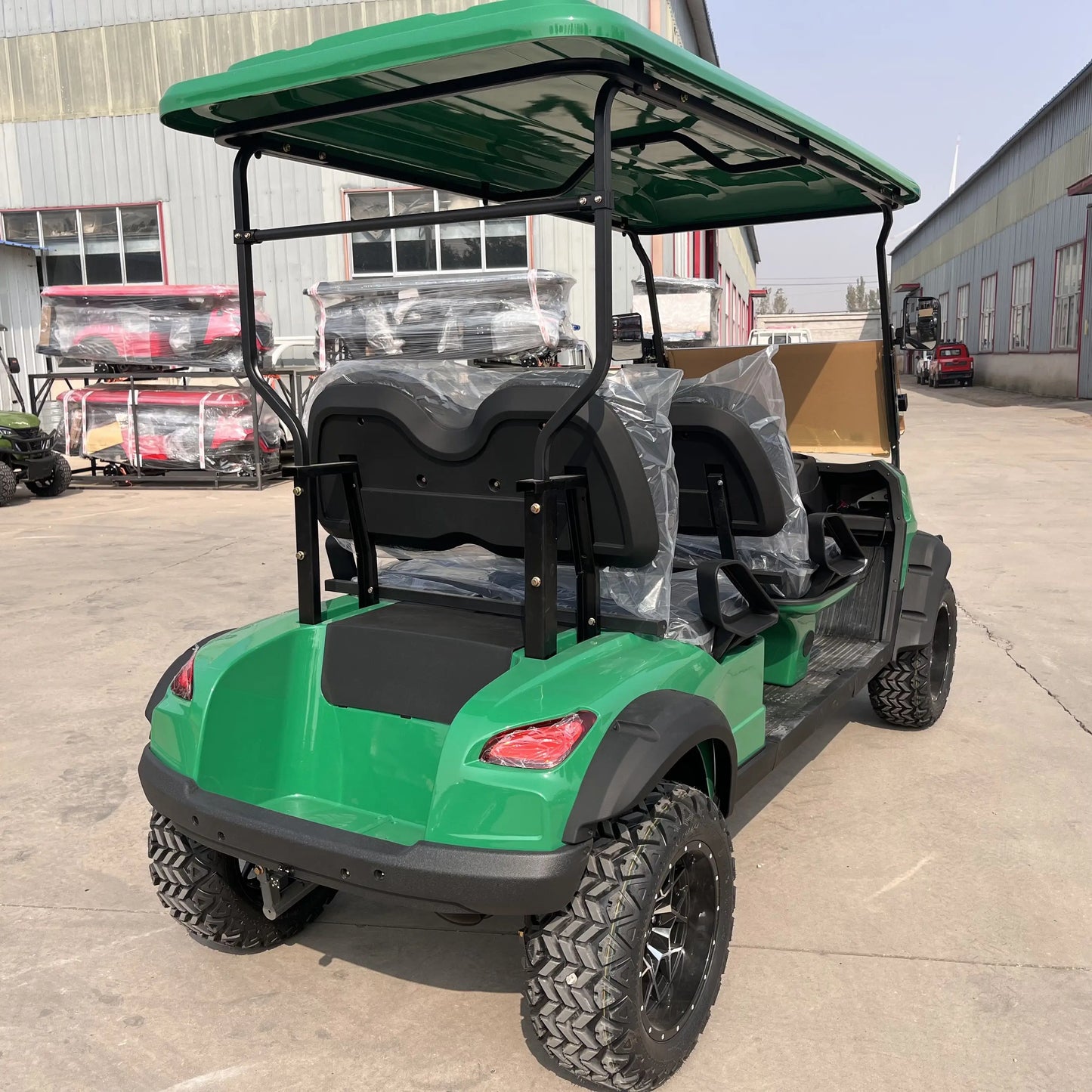 Voiturette de Golf Électrique 4 Places HT550 – Mobilité Verte