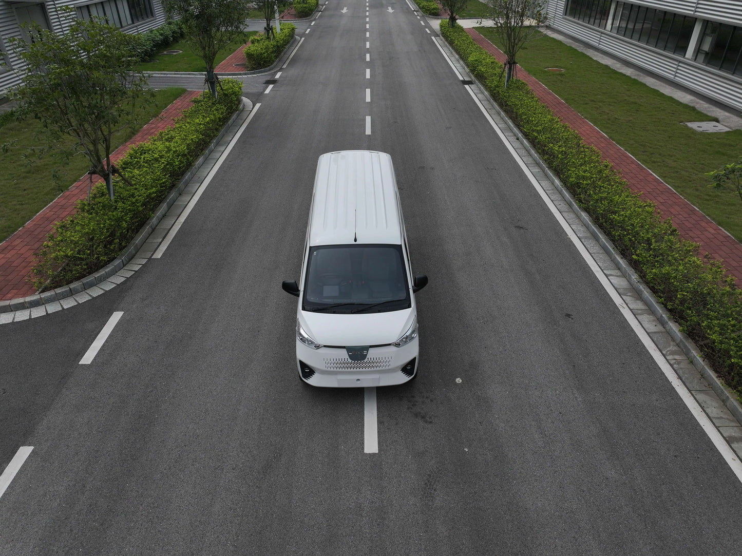 Fourgon électrique à haute résistance 5,2 m³, cadre acier 85 %