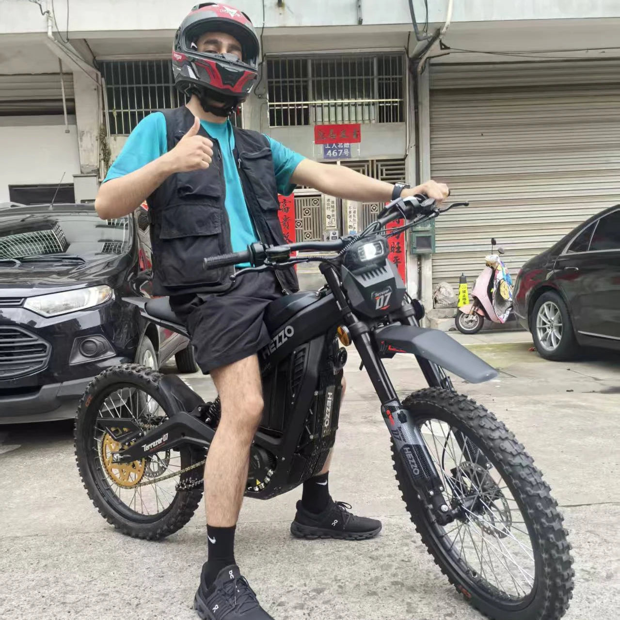 Moto Tout Terrain Électrique 13000W 72V 40Ah 90km/h 400Nm