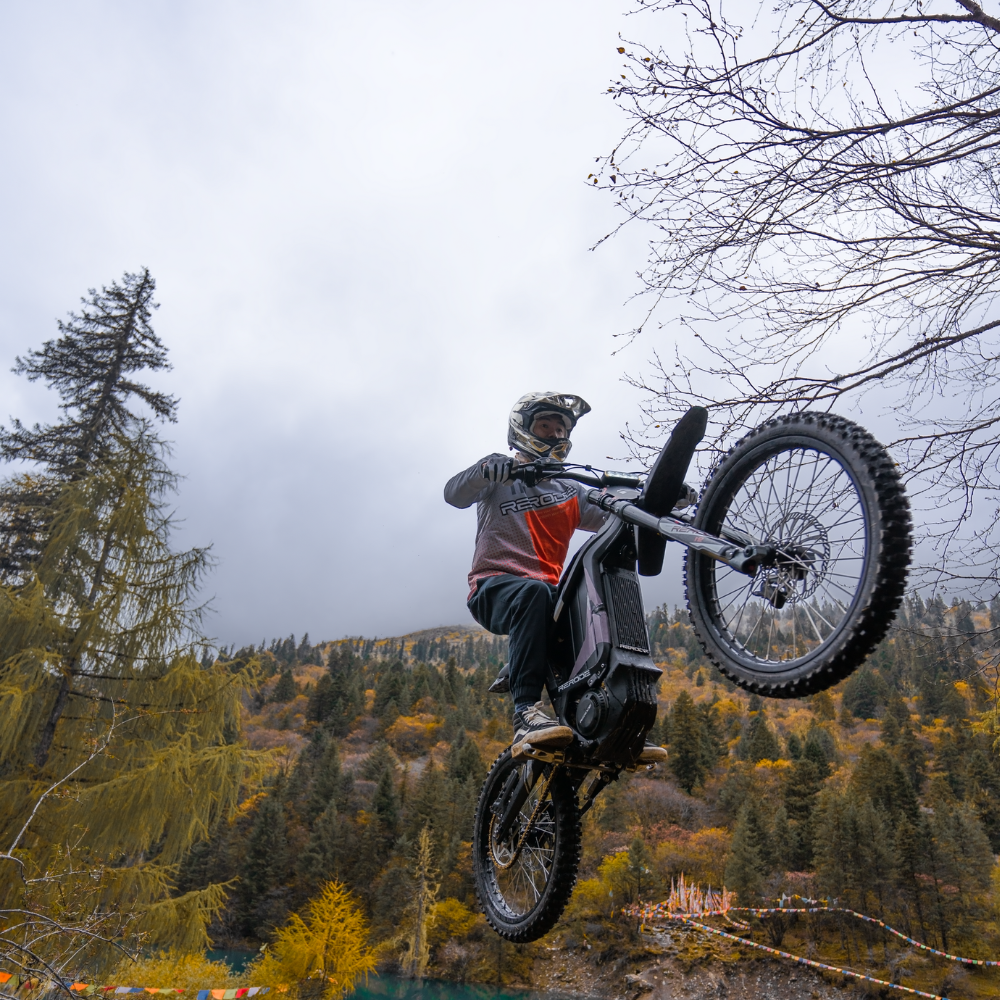 Rerode R1 72V | Moto Cross Électrique 10000W 85 km/h | 59 kg – Batterie CATL