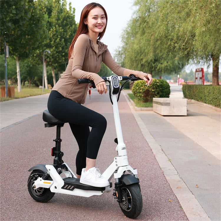 Hoverboard électrique 10 pouces auto-équilibrant – Vitesse 25 km/h, LED, pliable