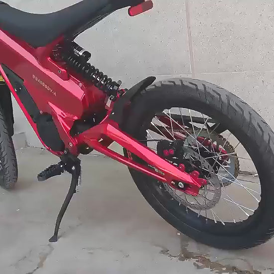 Moto Électrique Tout‑Terrain 5000W 19 Pouces Vitesse 75 km/h Capacité 40 Ah